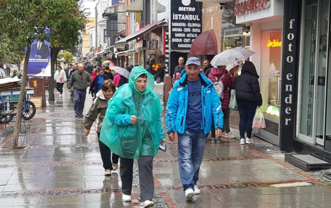 Trakya'yı sağanak vurdu: Vatandaşlar hazırlıksız yakalandı - Resim: 8